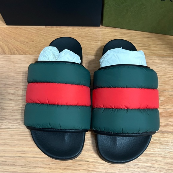 Gucci nylon puffer slides green and red stripes (size 6/ 36) - Picture 3 of 9